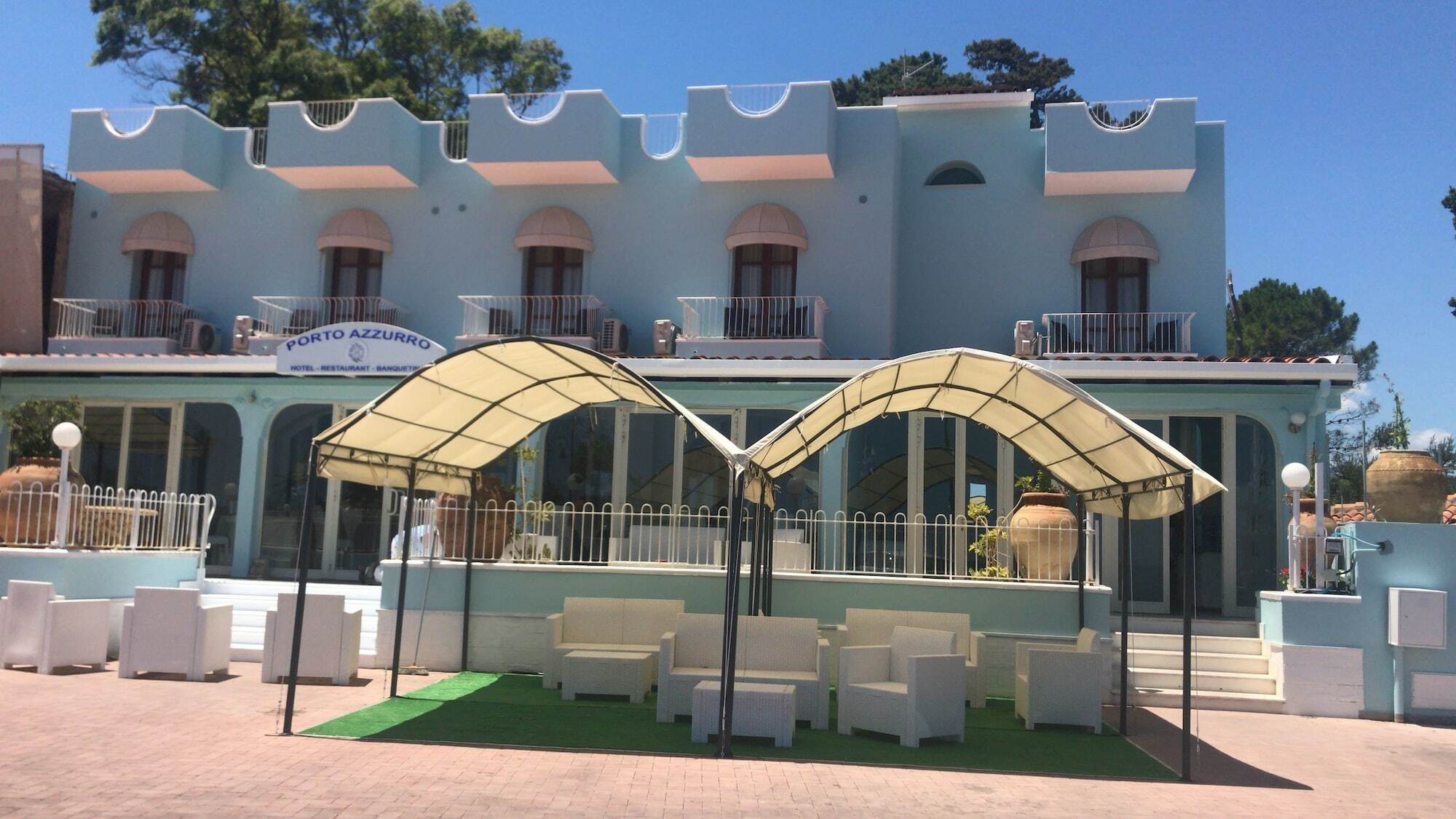 Hotel Porto Azzurro Джардини Наксос Екстериор снимка